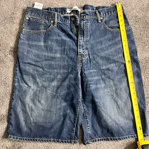 Mens Levi’s 579 Loose Straight Denim shorts size 38